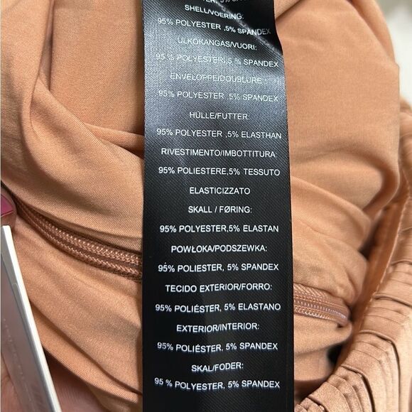 ANDREA IYAMAH Beige LINEA PLEATED
PANTS(Size Small) - Picture 7 of 7